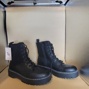 Sincerely Jules Womens 8M Chelsea Boots Black Platform Hola 2 Faux Leather New